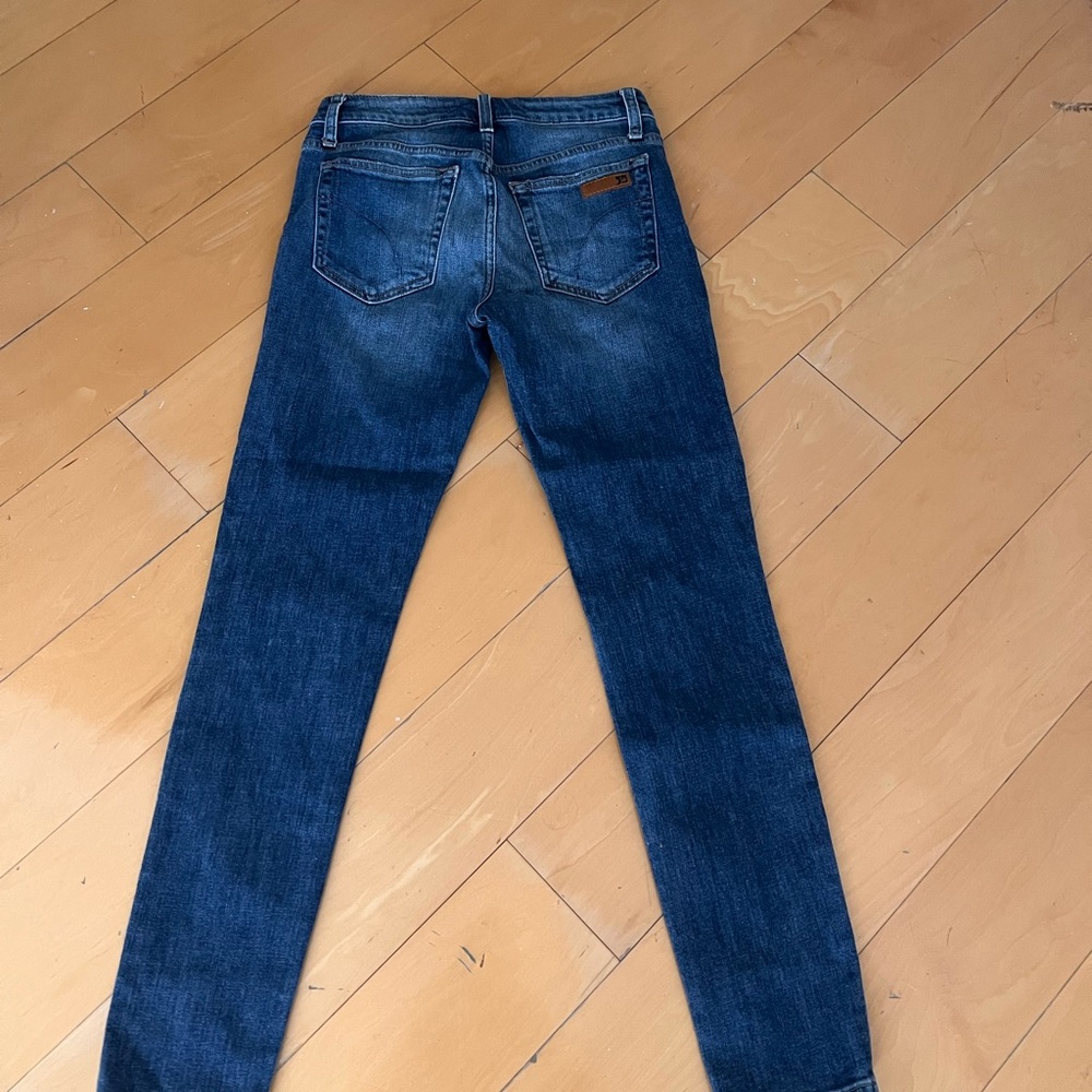 Joe’s Jeans size 25.